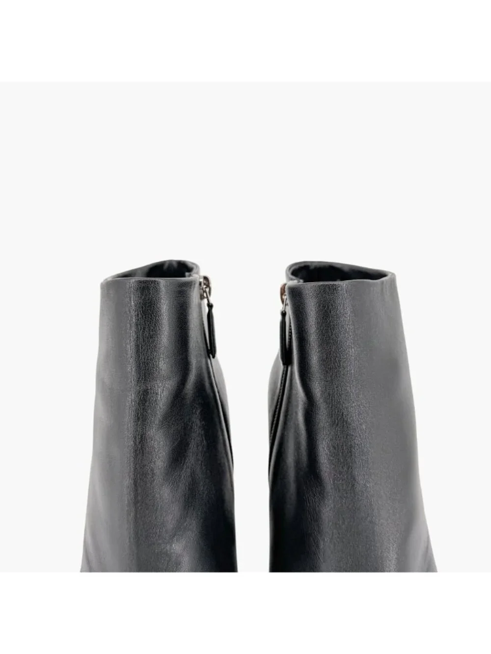 Chanel CC Pearl Quilted Wedge Ankle Booties Black Leather Size 39 US 8-8.5